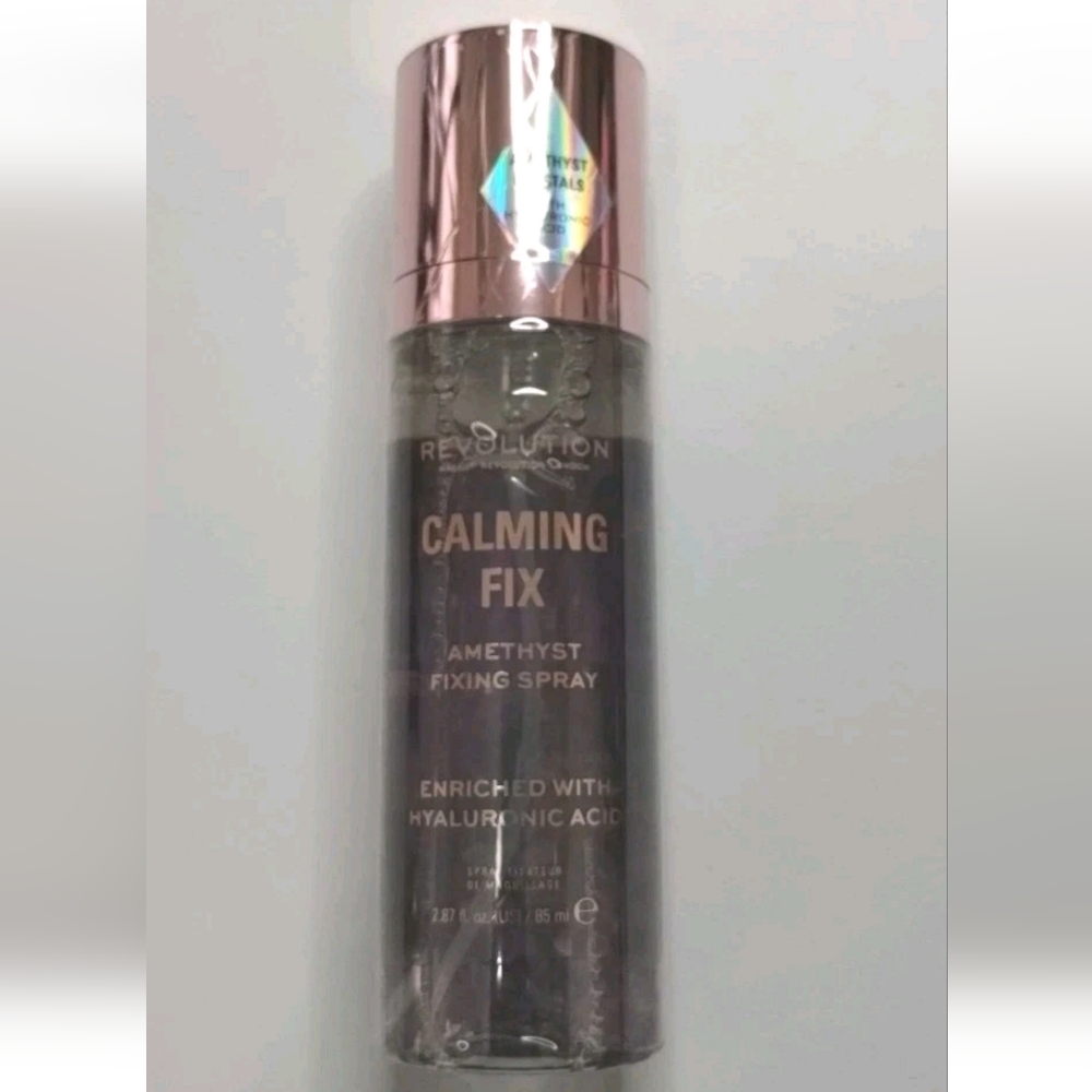 Revolution Calming Fix Amethyst Crystals Fixing Setting Spray W Hyaluronic Acid